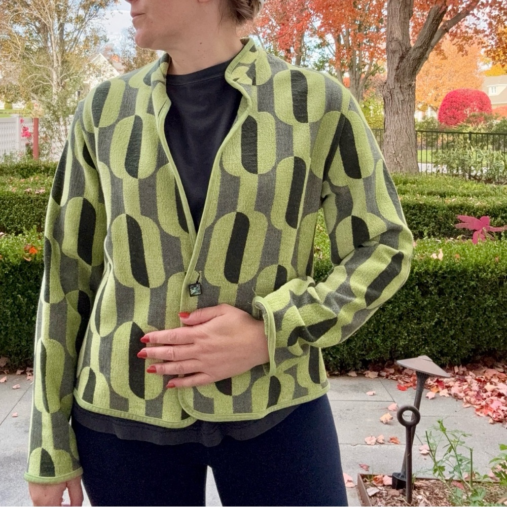 Women’s Khangura Retro Print Cropped Jacket sz L